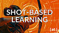 Shot-based Learning, eine Bogenschützin, die auf ein entferntes Objekt zielt, von einigen grafischen Elementen überlagert
