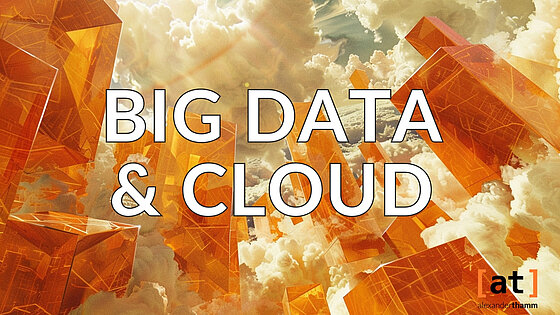 Big Data und Cloud Computing, gläserne Wolkenkratzer in einer Landschaft voller Wolken