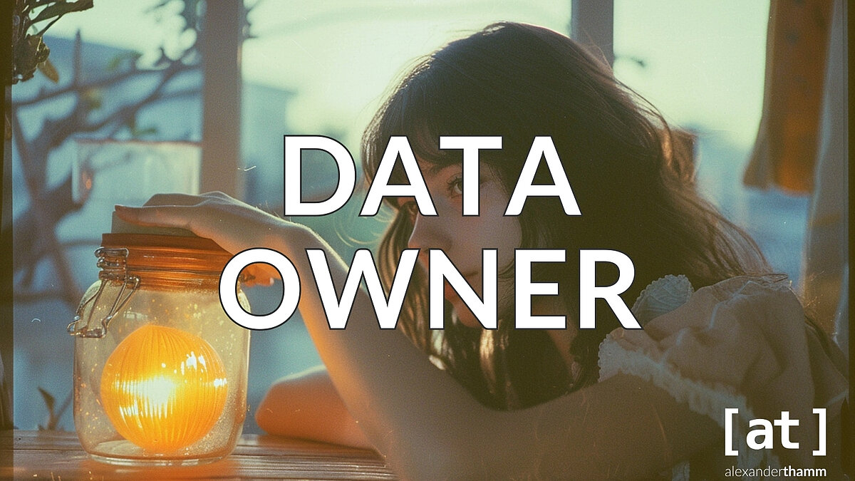 Data Owner, eine männliche Person, die sich ein Glas mit einer Sonne unter ihrer Hand schützt